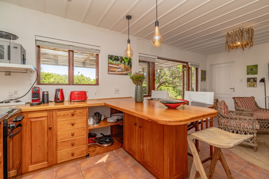 2 Bedroom Property for Sale in Keurboomstrand Western Cape
